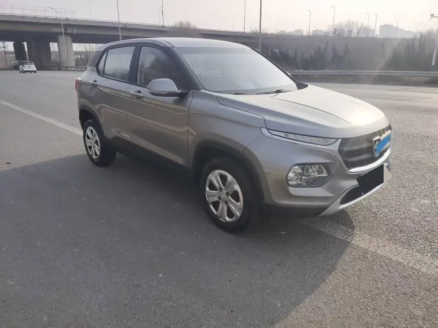 2017 BaoJun 510 1.5L 112HP L4 6MT,autocango,china used car exporter,china ev exporter,chinese used car exporter,chinese used ev exporter