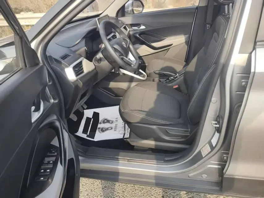 2017 BaoJun 510 1.5L 112HP L4 6MT,autocango,china used car exporter,china ev exporter,chinese used car exporter,chinese used ev exporter