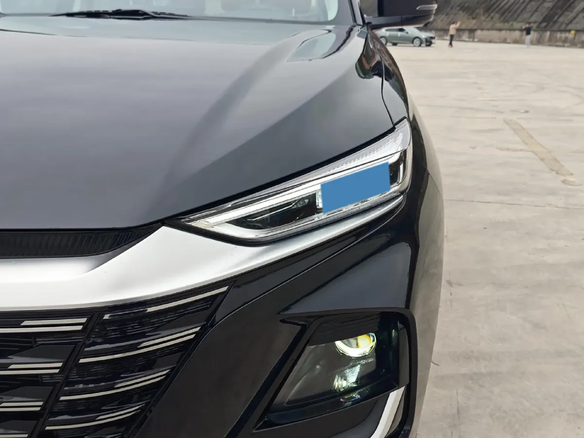 2026 ChangAn CS75 1.5T 192HP L4 7DCT,autocango,china used car exporter,china ev exporter,chinese used car exporter,chinese used ev exporter