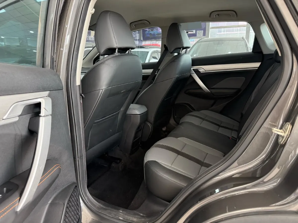 2023 Geely Coolray 1.4T 141HP L4 6MT,autocango,china used car exporter,china ev exporter,chinese used car exporter,chinese used ev exporter