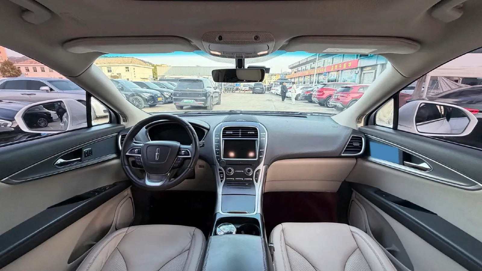 2019 Lincoln Nautilus 2.0T 224HP L4 8AT,autocango,china used car exporter,china ev exporter,chinese used car exporter,chinese used ev exporter