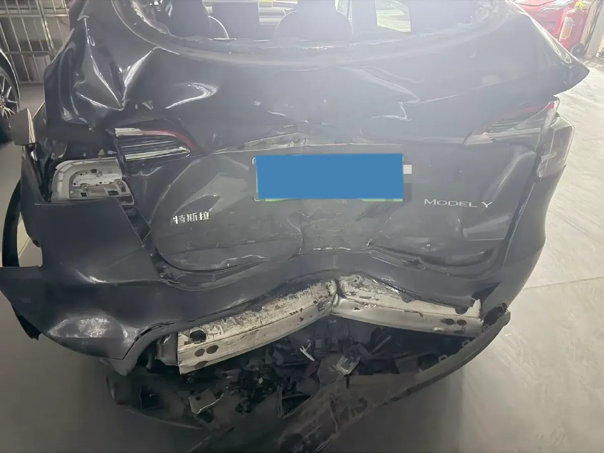 2024 Iveco OuSheng BEV 77.28KWH,autocango,china used car exporter,china ev exporter,chinese used car exporter,chinese used ev exporter