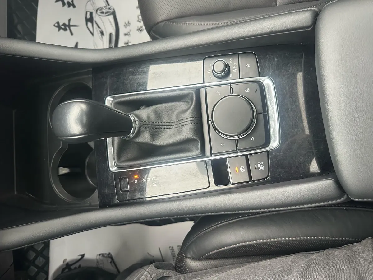 2020 Mazda 3 Axela 2.0L 158HP L4 6AT,autocango,china used car exporter,china ev exporter,chinese used car exporter,chinese used ev exporter