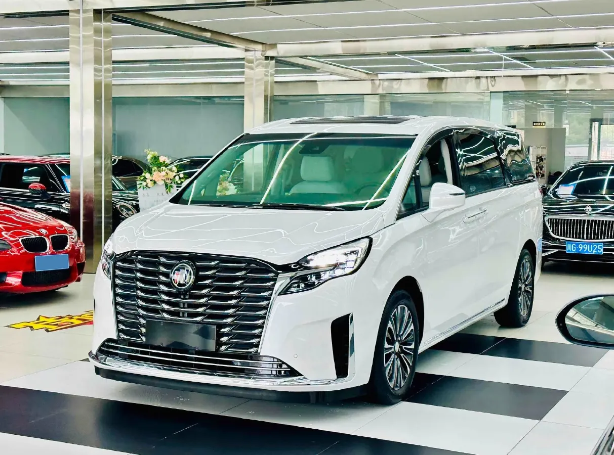 2023 Buick GL8 2.0T 237HP L4 9AT,autocango,china used car exporter,china ev exporter,chinese used car exporter,chinese used ev exporter