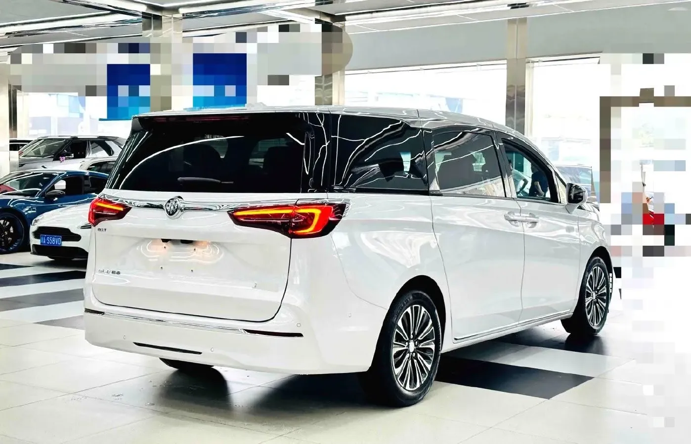 2023 Buick GL8 2.0T 237HP L4 9AT,autocango,china used car exporter,china ev exporter,chinese used car exporter,chinese used ev exporter