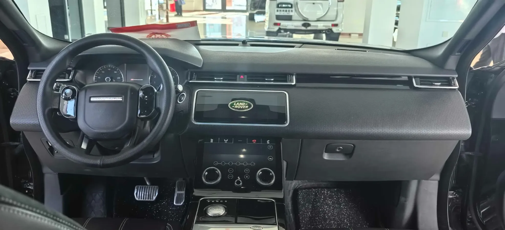 2018 Land Rover Range Rover Velar 3.0T 380HP V6 8AT,autocango,china used car exporter,china ev exporter,chinese used car exporter,chinese used ev exporter