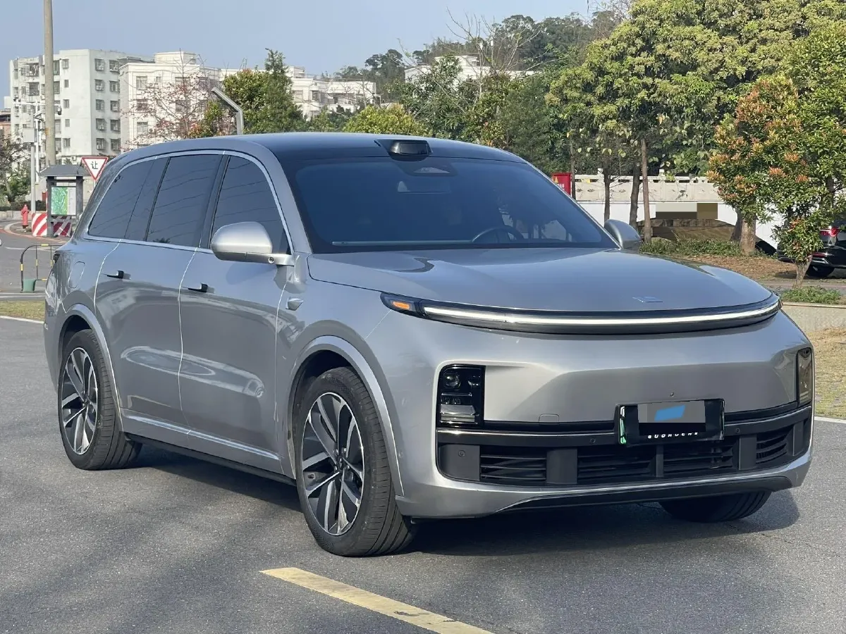 2022 Li L9 Range Extended 154HP REEV 42.6KWH,autocango,china used car exporter,china ev exporter,chinese used car exporter,chinese used ev exporter