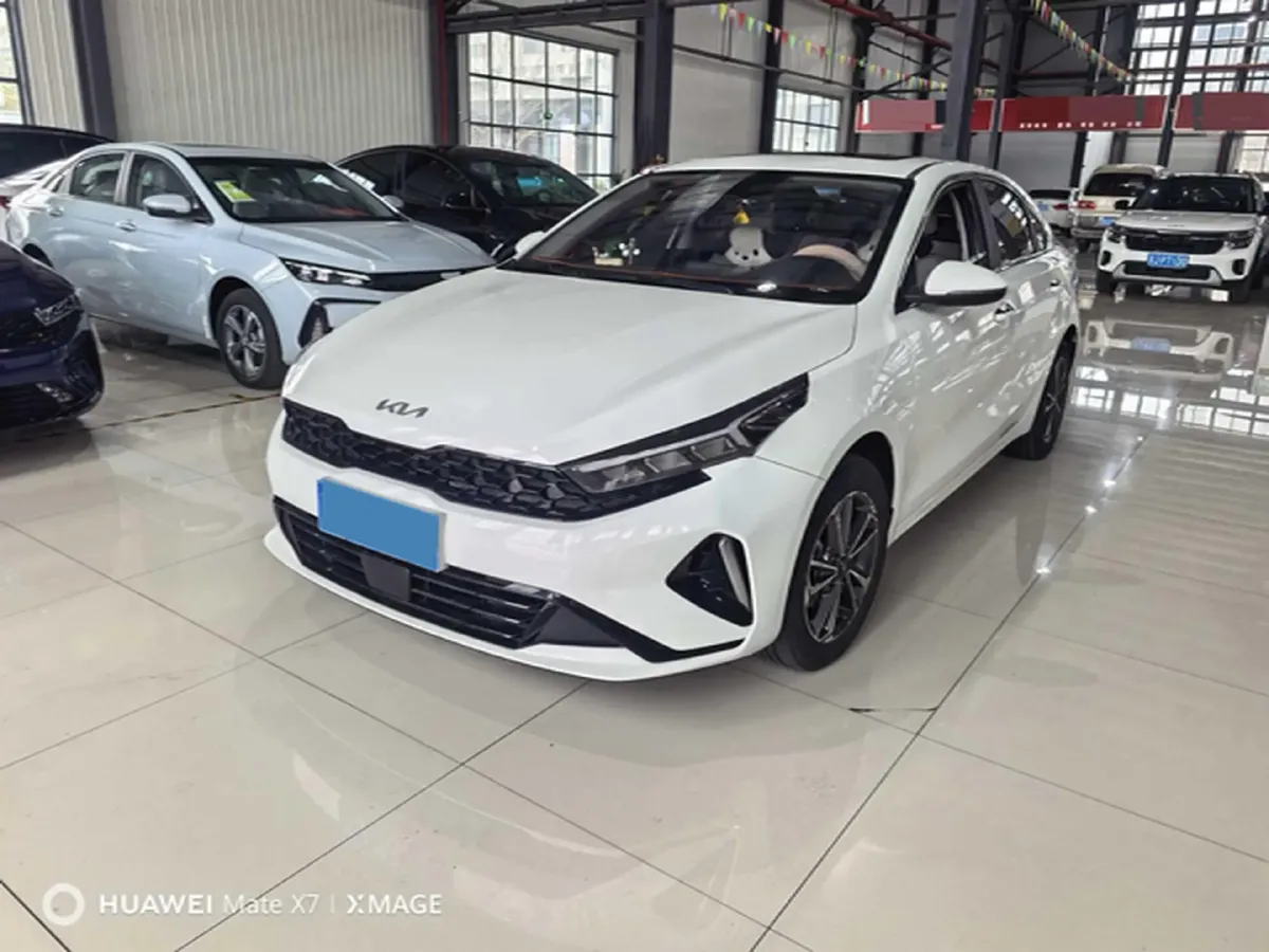 2023 Kia K3 1.4T 140HP L4 7DCT,autocango,china used car exporter,china ev exporter,chinese used car exporter,chinese used ev exporter