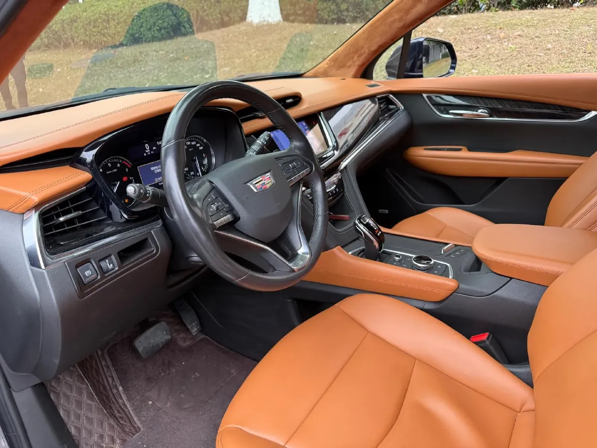 2021 Cadillac XT6 2.0T 237HP L4 9AT,autocango,china used car exporter,china ev exporter,chinese used car exporter,chinese used ev exporter