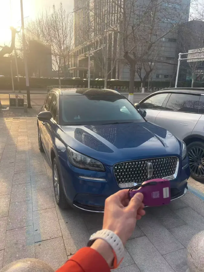 2020 Lincoln Corsair 2.0T 245HP L4 8AT,autocango,china used car exporter,china ev exporter,chinese used car exporter,chinese used ev exporter