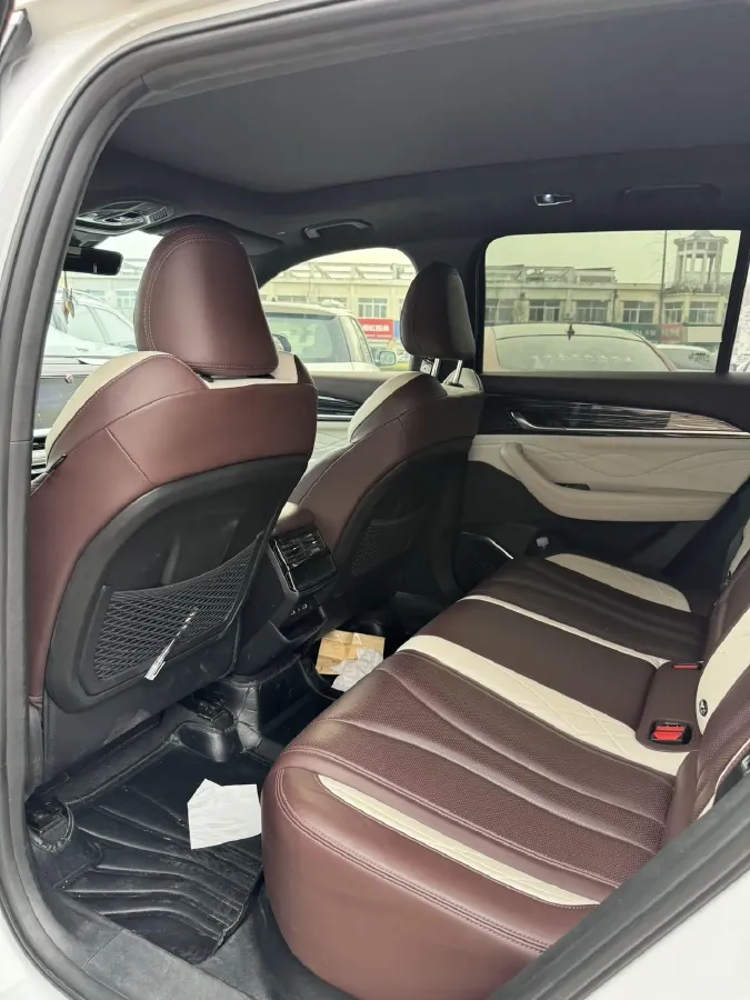 2021 Geely Monjaro 2.0T 218HP L4 7DCT,autocango,china used car exporter,china ev exporter,chinese used car exporter,chinese used ev exporter