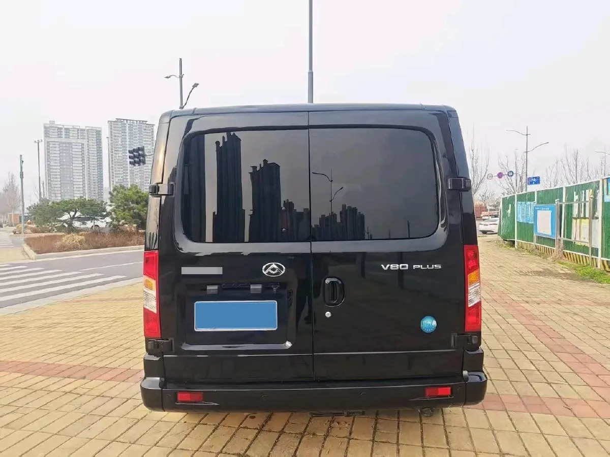 2023 MAXUS XinTu V70 2.0T 125HP L4 6MT,autocango,china used car exporter,china ev exporter,chinese used car exporter,chinese used ev exporter