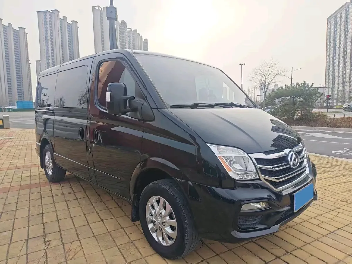 2023 MAXUS XinTu V70 2.0T 125HP L4 6MT,autocango,china used car exporter,china ev exporter,chinese used car exporter,chinese used ev exporter