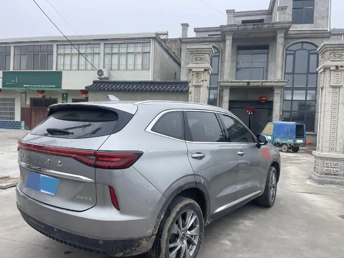 2021 Haval H6 1.5T 169HP L4 7DCT,autocango,china used car exporter,china ev exporter,chinese used car exporter,chinese used ev exporter