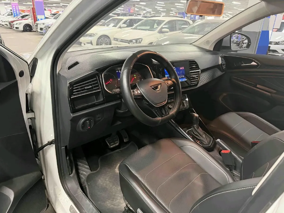 2021 Jetta VS5 1.4T 150HP L4 6AT,autocango,china used car exporter,china ev exporter,chinese used car exporter,chinese used ev exporter