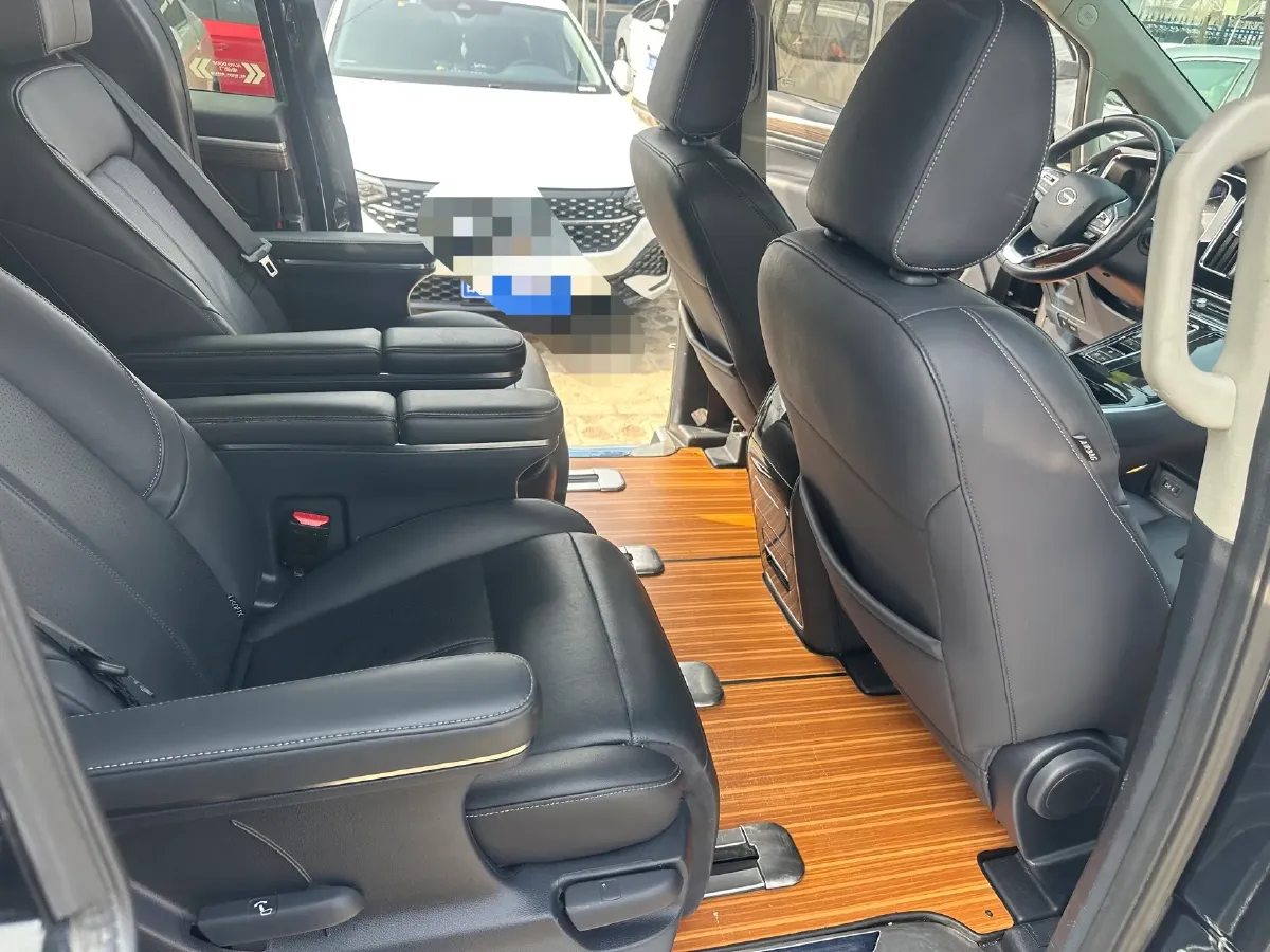 2021 GAC Trumpchi M8 2.0T 252HP L4 8AT,autocango,china used car exporter,china ev exporter,chinese used car exporter,chinese used ev exporter