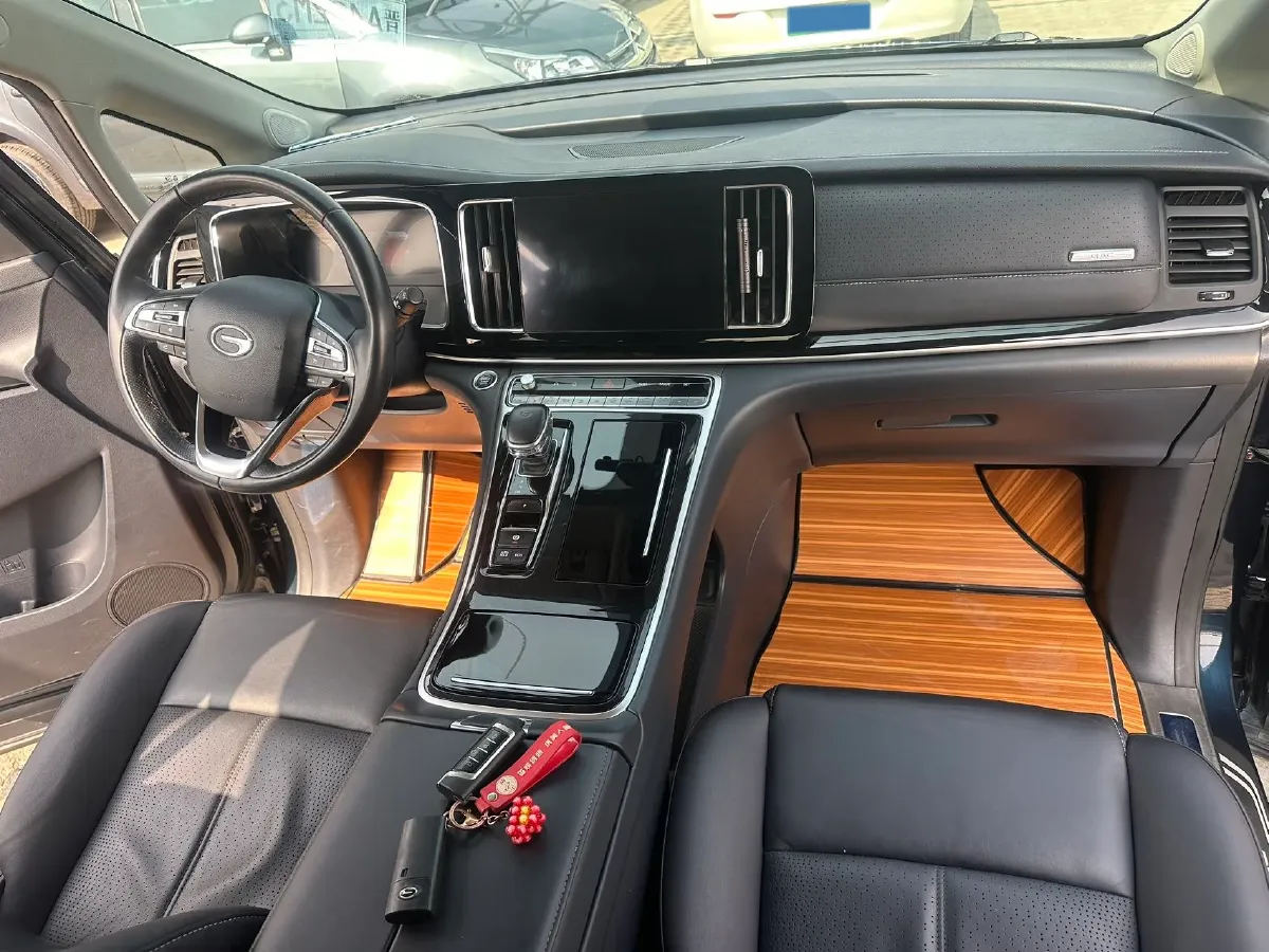 2021 GAC Trumpchi M8 2.0T 252HP L4 8AT,autocango,china used car exporter,china ev exporter,chinese used car exporter,chinese used ev exporter