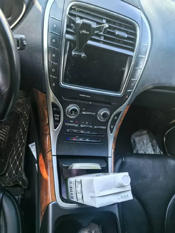 2019 Lincoln Nautilus 2.0T 235HP L4 8AT,autocango,china used car exporter,china ev exporter,chinese used car exporter,chinese used ev exporter