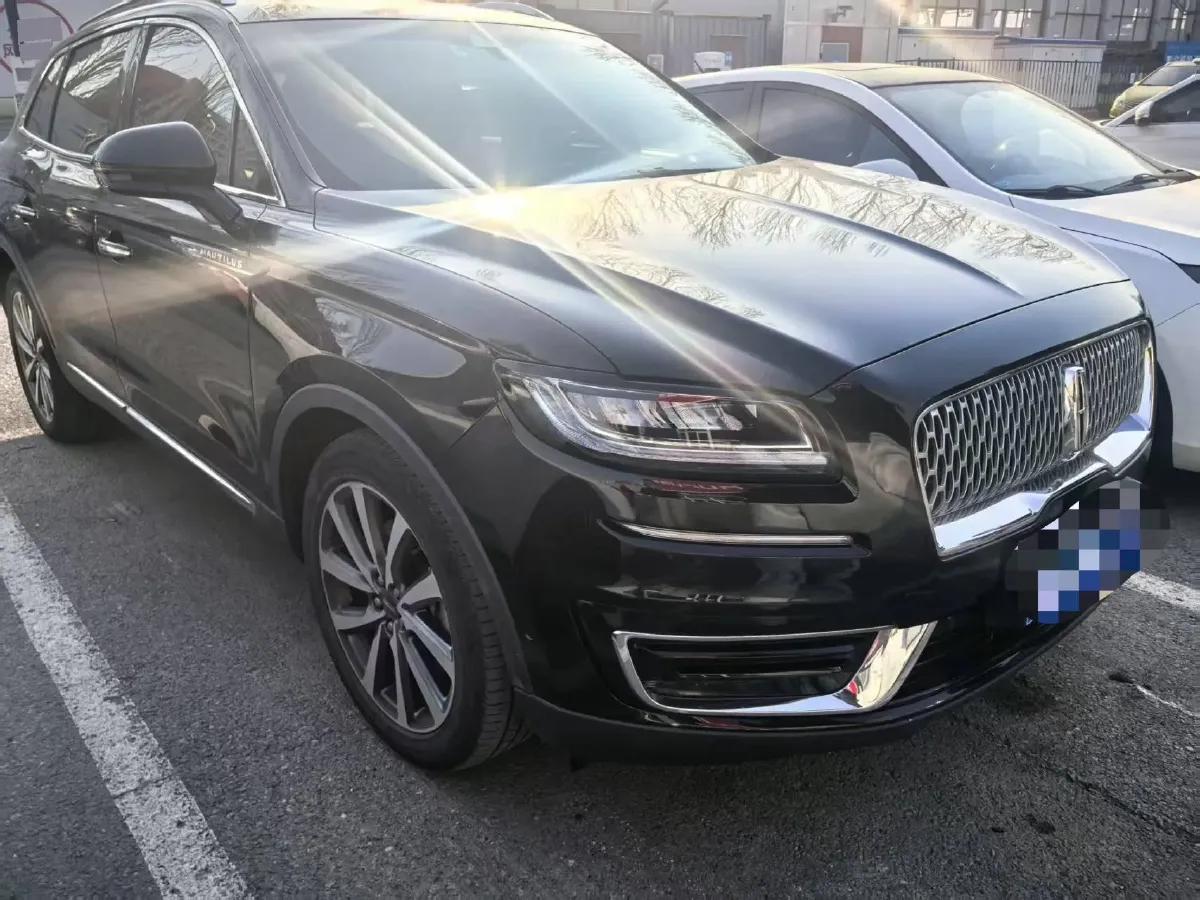 2019 Lincoln Nautilus 2.0T 235HP L4 8AT,autocango,china used car exporter,china ev exporter,chinese used car exporter,chinese used ev exporter
