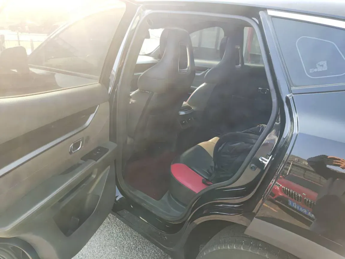 2022 Jetour DASHING 1.6T 197HP L4 7DCT,autocango,china used car exporter,china ev exporter,chinese used car exporter,chinese used ev exporter