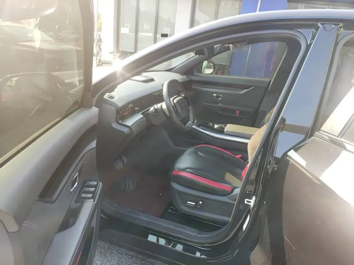 2022 Jetour DASHING 1.6T 197HP L4 7DCT,autocango,china used car exporter,china ev exporter,chinese used car exporter,chinese used ev exporter