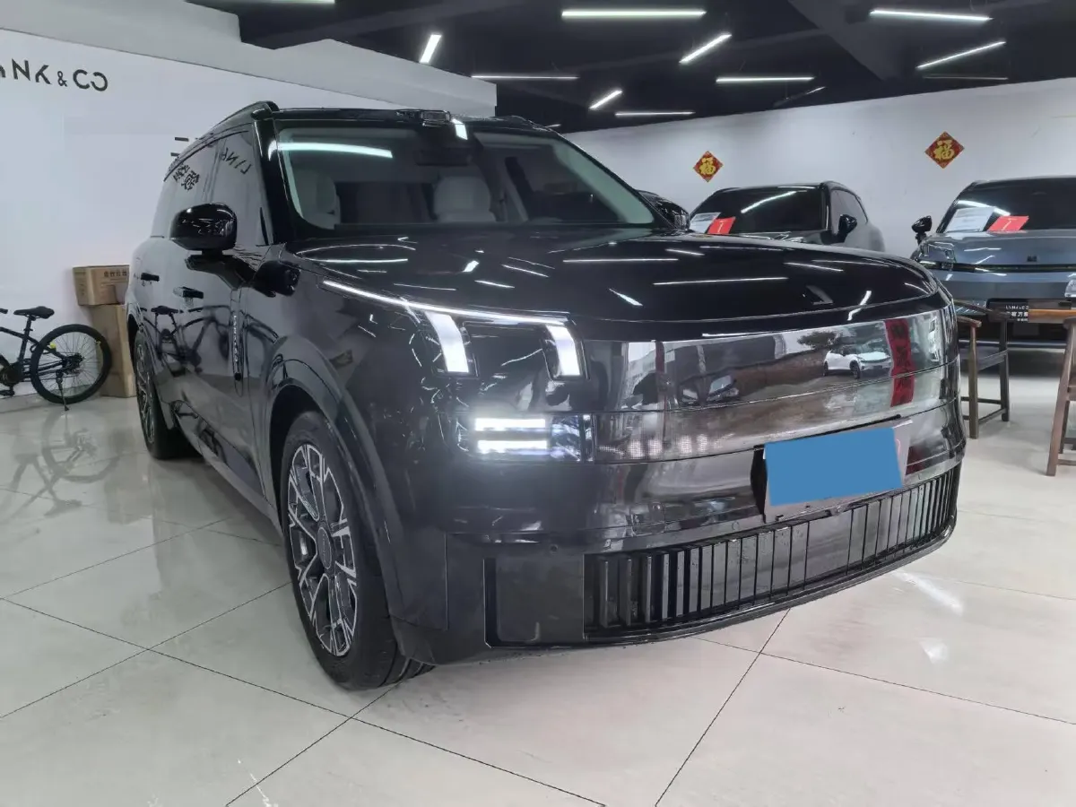2025 LYNK&CO 900 2.0T 254HP L4 3DHT PHEV,autocango,china used car exporter,china ev exporter,chinese used car exporter,chinese used ev exporter