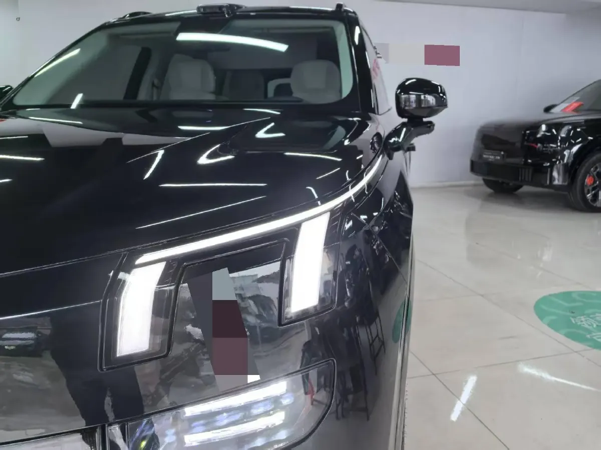 2025 LYNK&CO 900 2.0T 254HP L4 3DHT PHEV,autocango,china used car exporter,china ev exporter,chinese used car exporter,chinese used ev exporter