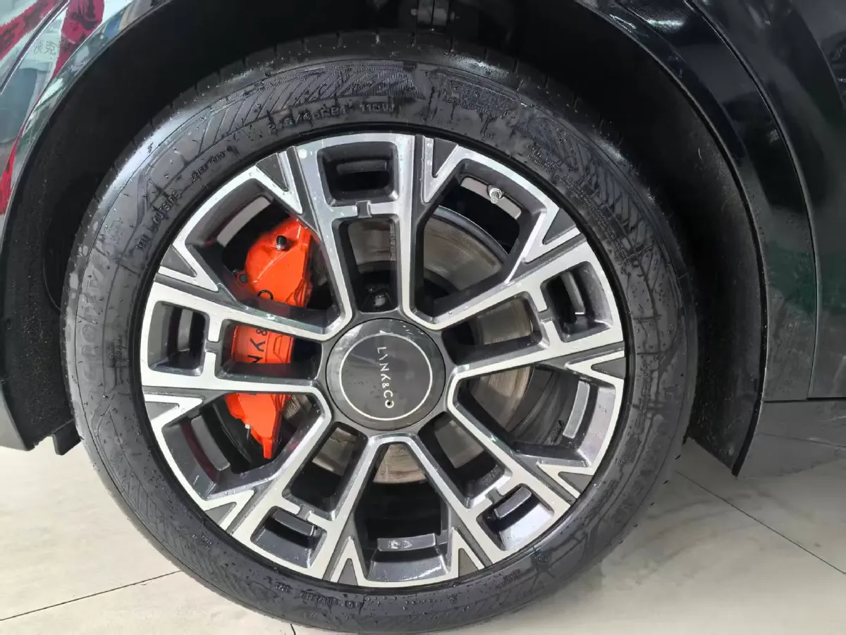 2025 LYNK&CO 900 2.0T 254HP L4 3DHT PHEV,autocango,china used car exporter,china ev exporter,chinese used car exporter,chinese used ev exporter