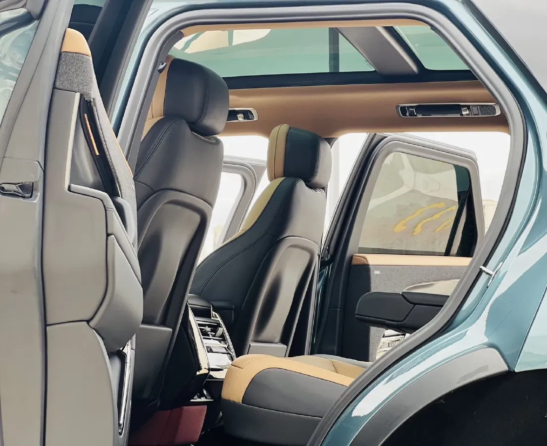 2023 Land Rover Range Rover Sport 3.0T 400HP L6 8AT,autocango,china used car exporter,china ev exporter,chinese used car exporter,chinese used ev exporter