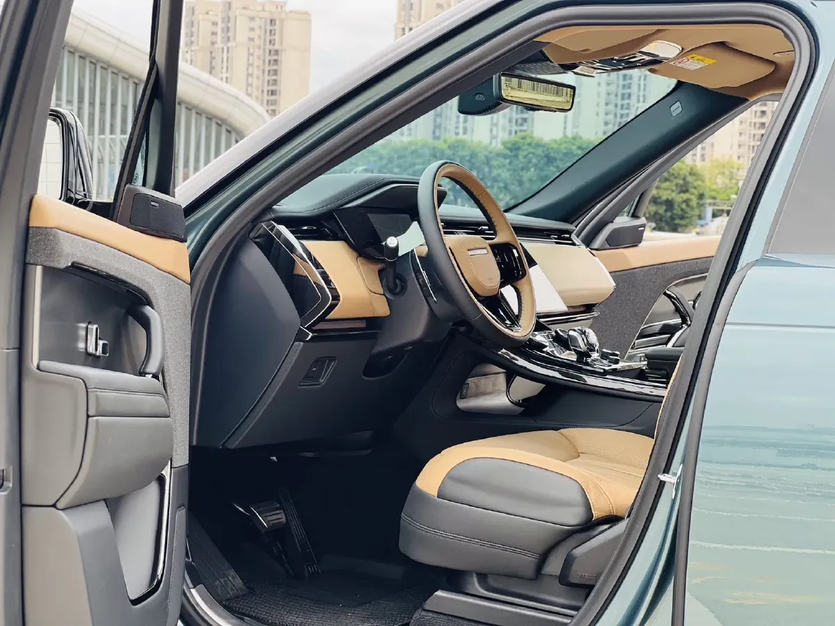 2023 Land Rover Range Rover Sport 3.0T 400HP L6 8AT,autocango,china used car exporter,china ev exporter,chinese used car exporter,chinese used ev exporter