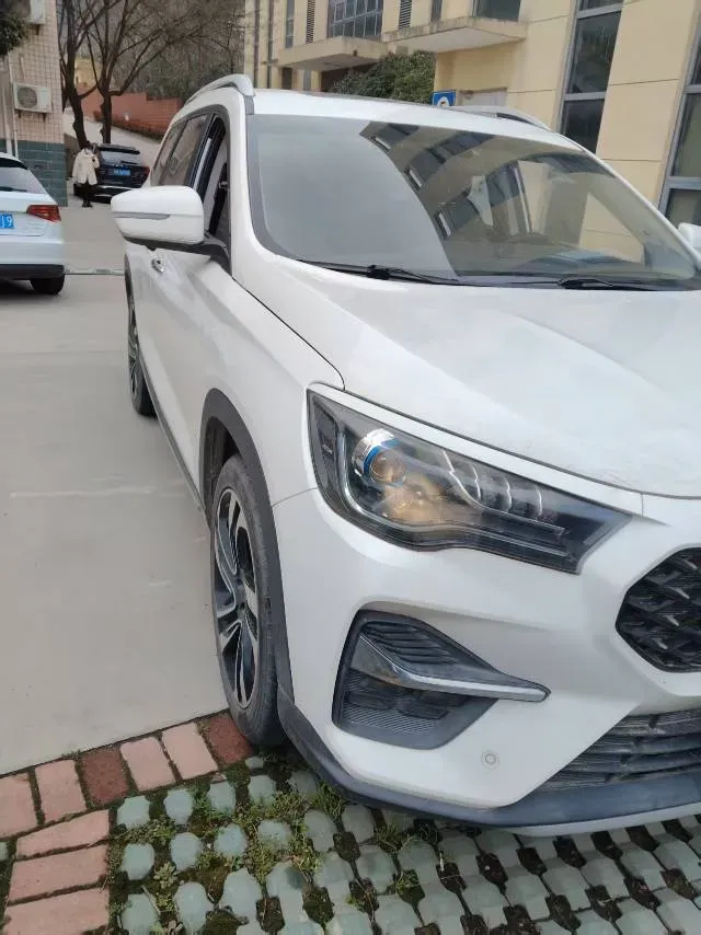 2019 Jetour X90 1.5T 147HP L4 6MT,autocango,china used car exporter,china ev exporter,chinese used car exporter,chinese used ev exporter