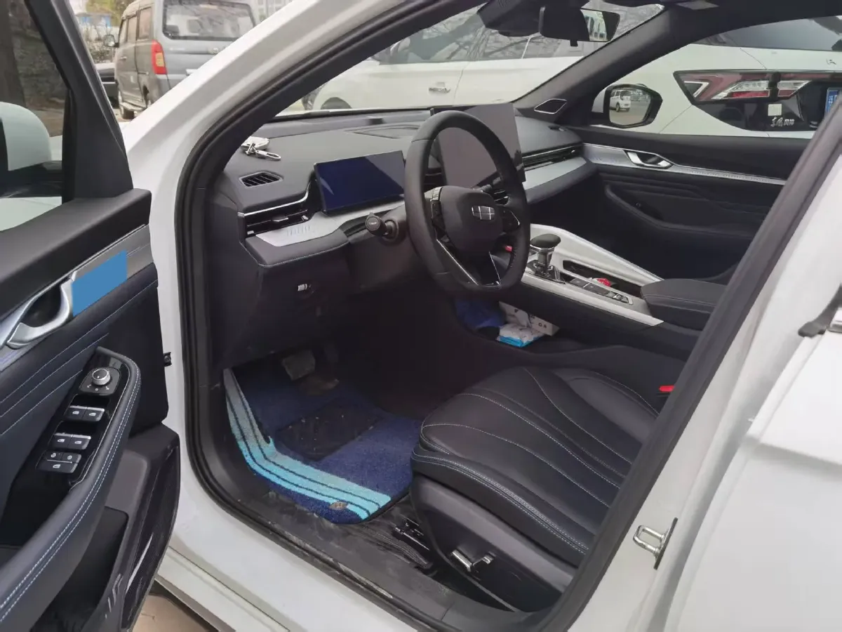 2025 Geely Preface 1.5T 181HP L4 7DCT,autocango,china used car exporter,china ev exporter,chinese used car exporter,chinese used ev exporter