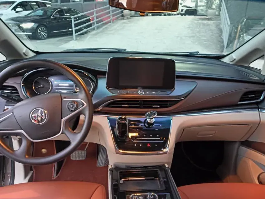 2020 Buick GL8 2.0T 237HP L4 9AT,autocango,china used car exporter,china ev exporter,chinese used car exporter,chinese used ev exporter