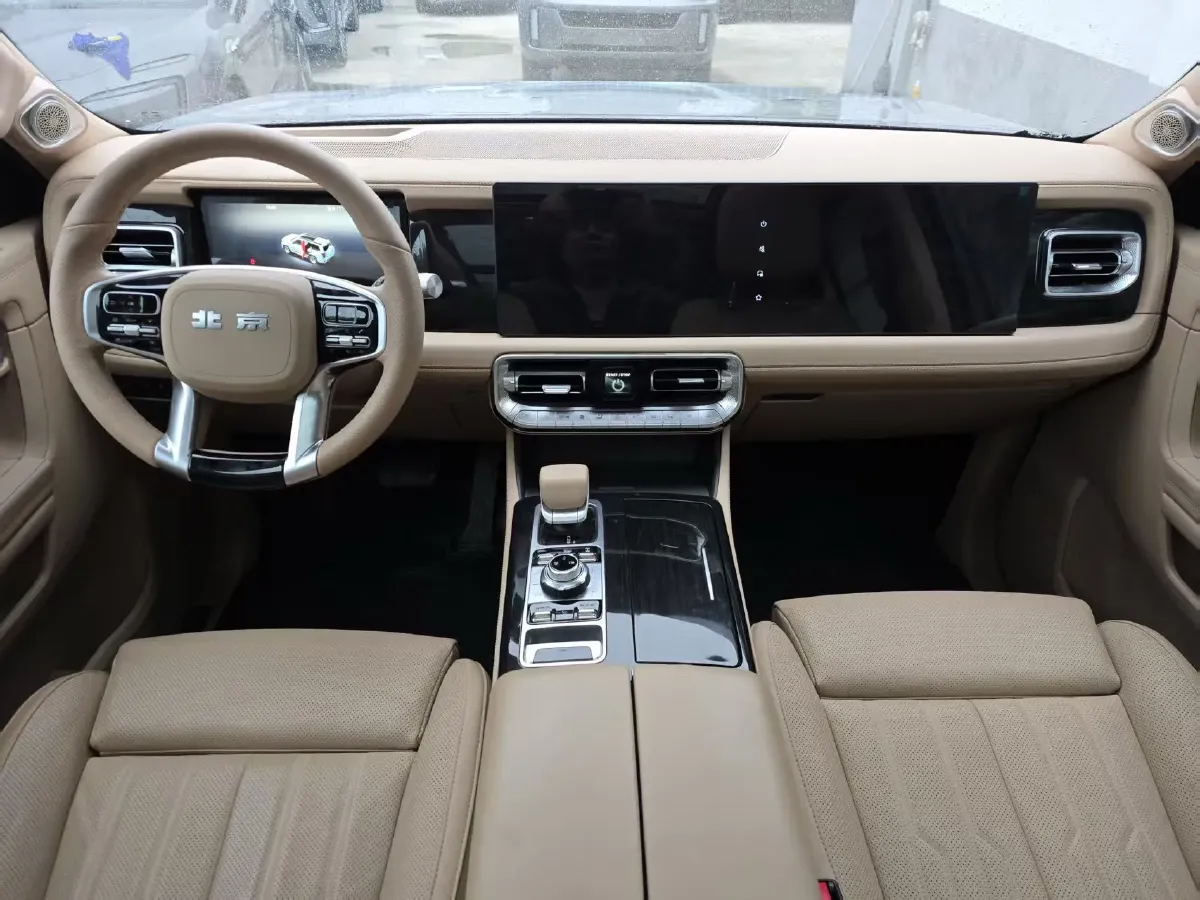 2024 Beijing BJ60 Thunder 1.5T 188HP L4 REEV 40.3KWH,autocango,china used car exporter,china ev exporter,chinese used car exporter,chinese used ev exporter