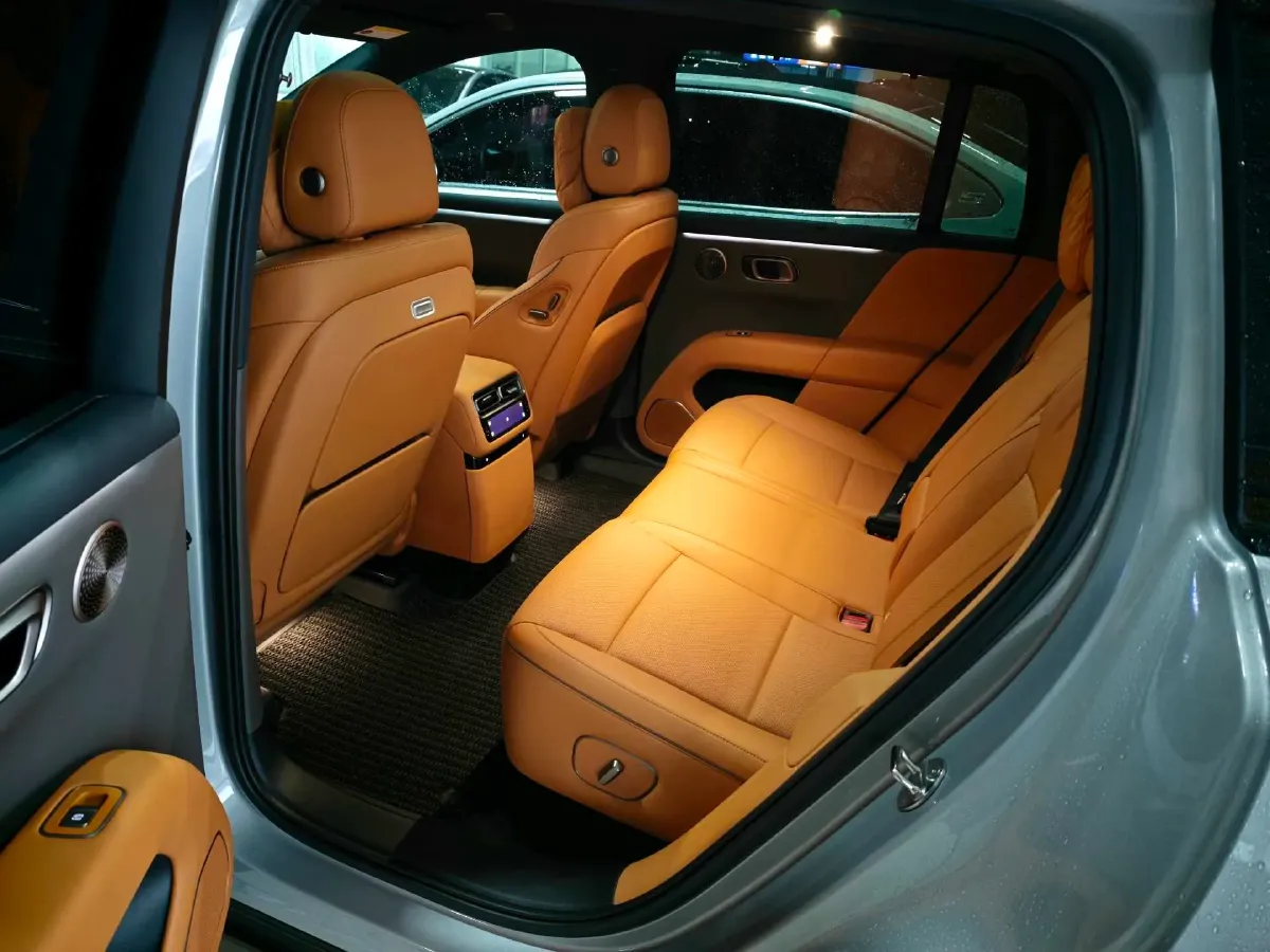 2025 Li i6 BEV,autocango,china used car exporter,china ev exporter,chinese used car exporter,chinese used ev exporter