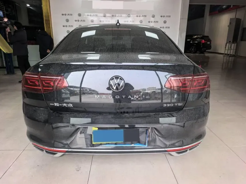 2023 Volkswagen Magotan 2.0T 186HP L4 7DCT,autocango,china used car exporter,china ev exporter,chinese used car exporter,chinese used ev exporter