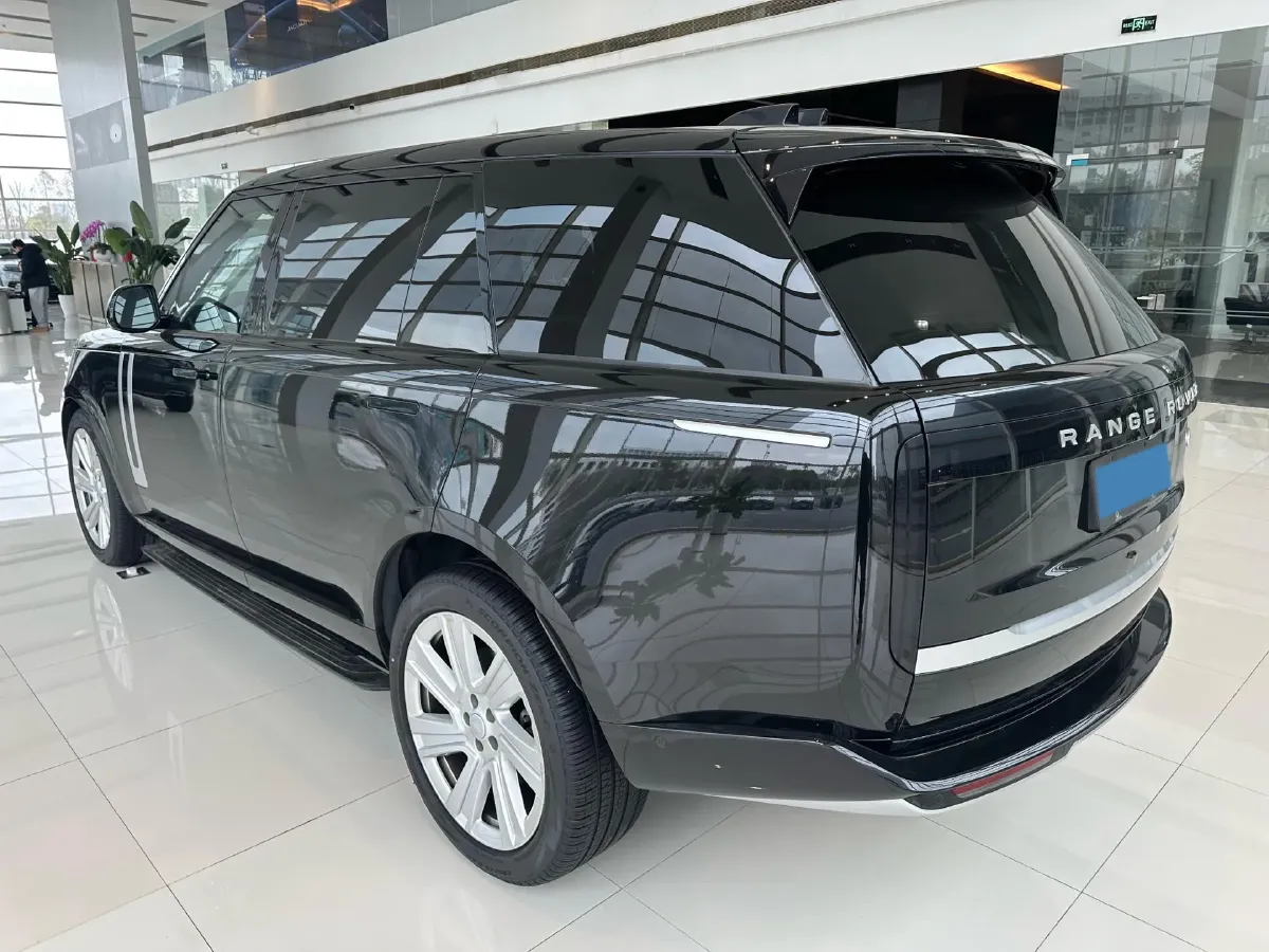 2024 Land Rover Range Rover 3.0T 400HP L6 8AT,autocango,china used car exporter,china ev exporter,chinese used car exporter,chinese used ev exporter