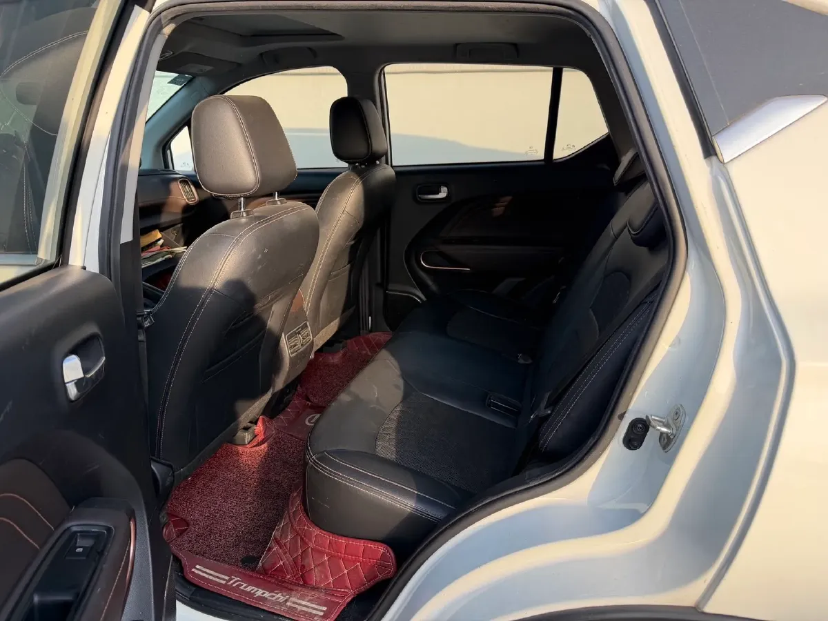 2020 GAC Trumpchi GS3 1.5T 163HP L3 7DCT,autocango,china used car exporter,china ev exporter,chinese used car exporter,chinese used ev exporter