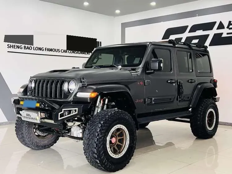 2021 Jeep Wrangler 2.0T 266HP L4 8AT,autocango,china used car exporter,china ev exporter,chinese used car exporter,chinese used ev exporter