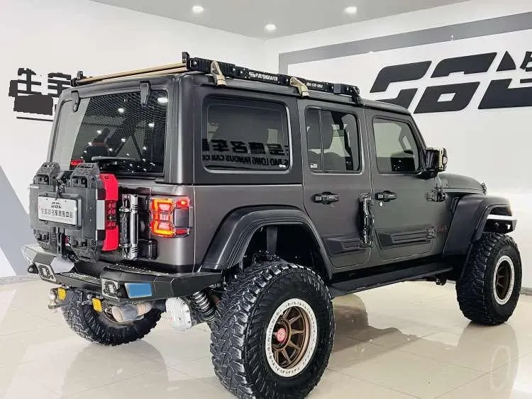 2021 Jeep Wrangler 2.0T 266HP L4 8AT,autocango,china used car exporter,china ev exporter,chinese used car exporter,chinese used ev exporter