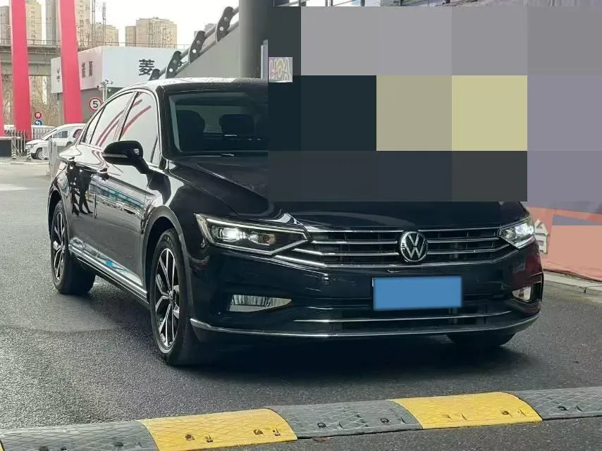 2020 Volkswagen Magotan 2.0T 186HP L4 7DCT,autocango,china used car exporter,china ev exporter,chinese used car exporter,chinese used ev exporter