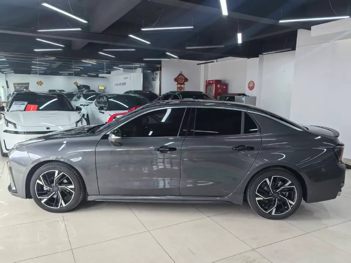 2023 MAXUS G50 1.5T 181HP L4 7DCT,autocango,china used car exporter,china ev exporter,chinese used car exporter,chinese used ev exporter