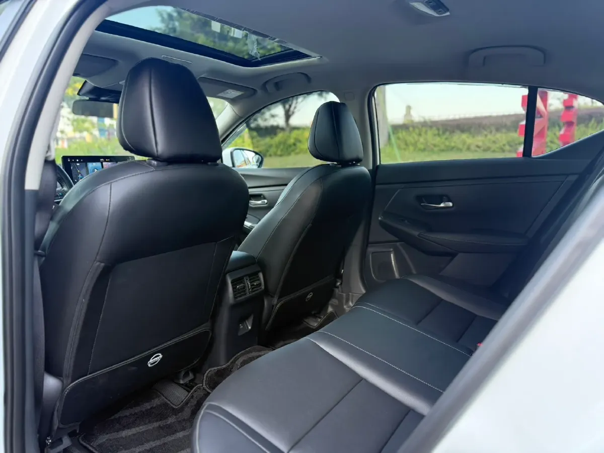 2023 Nissan Sylphy 1.6L 135HP L4 CVT,autocango,china used car exporter,china ev exporter,chinese used car exporter,chinese used ev exporter