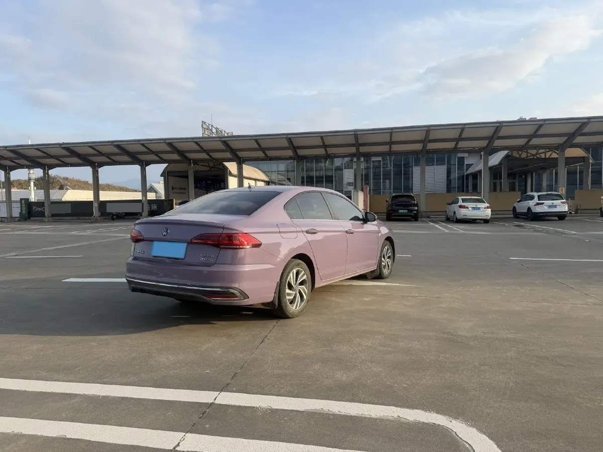 2025 Volkswagen Bora 1.2T 116HP L4 7DCT,autocango,china used car exporter,china ev exporter,chinese used car exporter,chinese used ev exporter