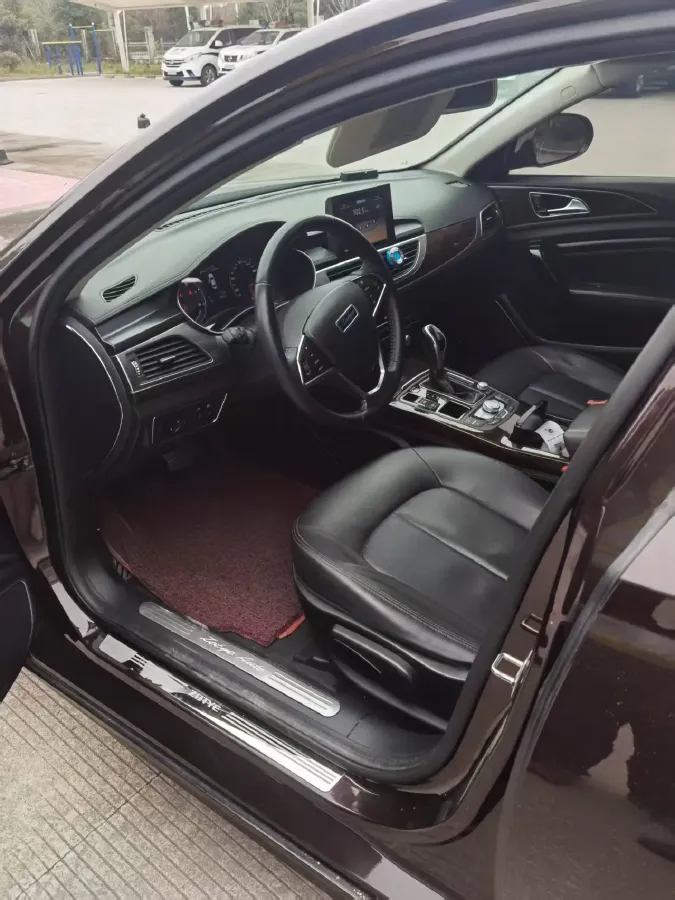 2016 Zotye Z700 1.8T 177HP L4 6DCT,autocango,china used car exporter,china ev exporter,chinese used car exporter,chinese used ev exporter