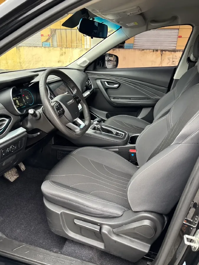 2021 Jetour X70M 1.5T 156HP L4 6DCT,autocango,china used car exporter,china ev exporter,chinese used car exporter,chinese used ev exporter