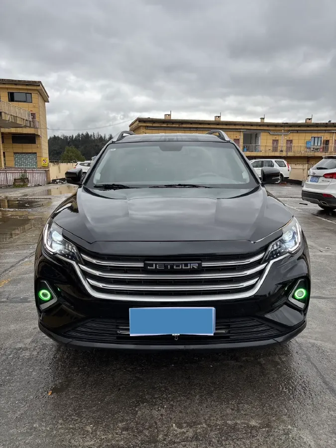 2021 Jetour X70M 1.5T 156HP L4 6DCT,autocango,china used car exporter,china ev exporter,chinese used car exporter,chinese used ev exporter