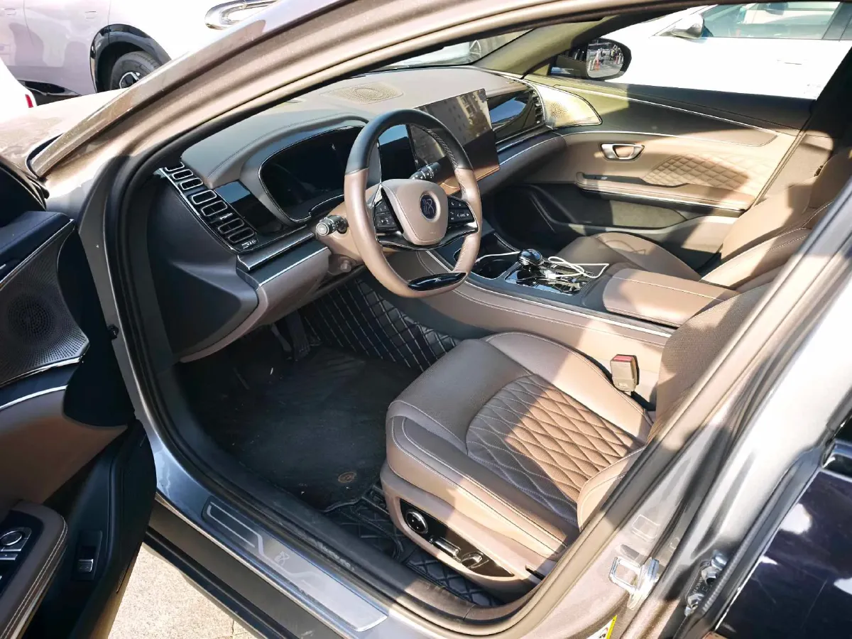 2022 Lincoln Corsair 2.0T 245HP L4 8AT,autocango,china used car exporter,china ev exporter,chinese used car exporter,chinese used ev exporter