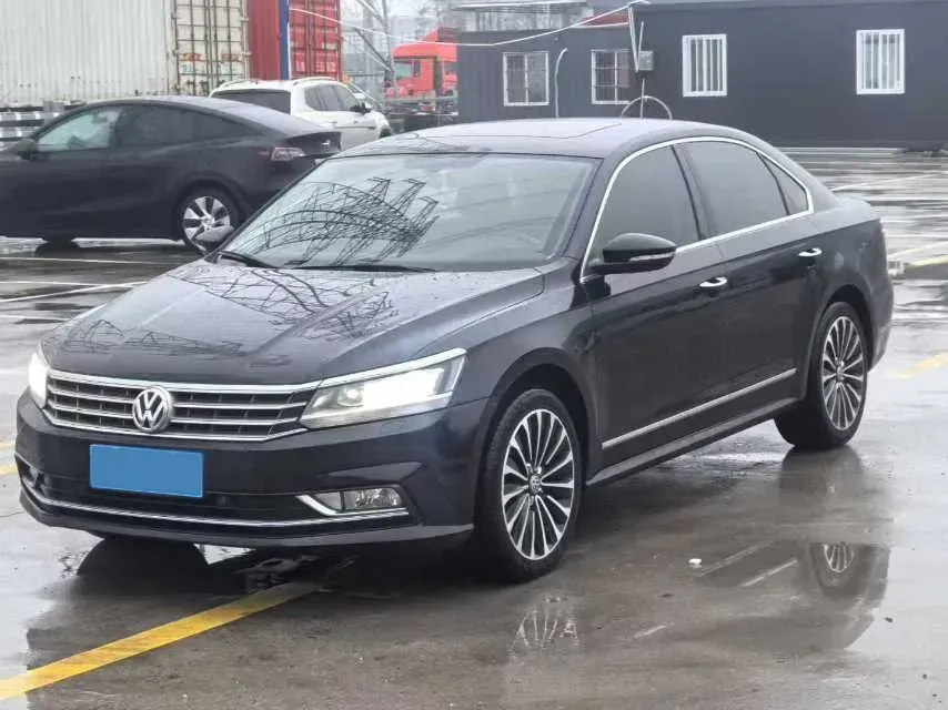 2017 Volkswagen Passat 1.8T 180HP L4 7DCT,autocango,china used car exporter,china ev exporter,chinese used car exporter,chinese used ev exporter
