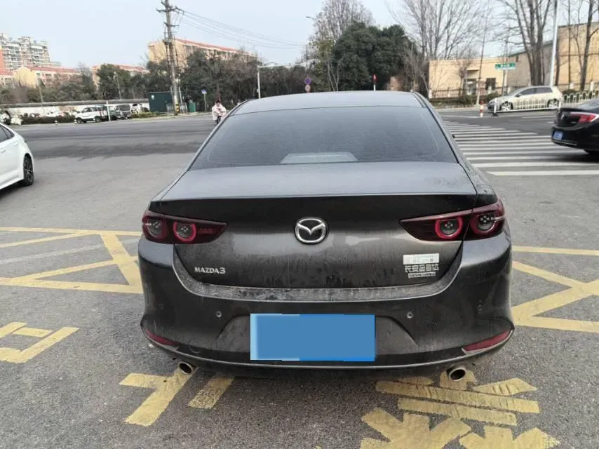 2022 Mazda 3 Axela 2.0L 158HP L4 6AT,autocango,china used car exporter,china ev exporter,chinese used car exporter,chinese used ev exporter